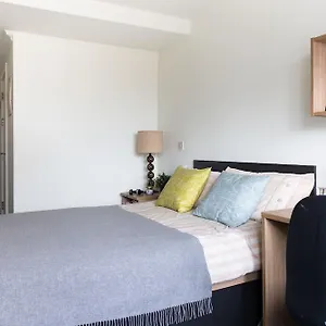 https://montrose.dublin-hotelsweb.com